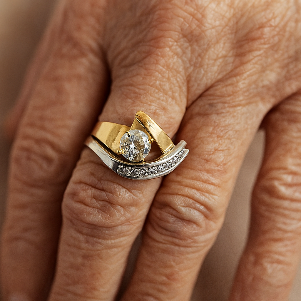 Vintage nepravidelný prsten ze zlata a stříbra se zirkony