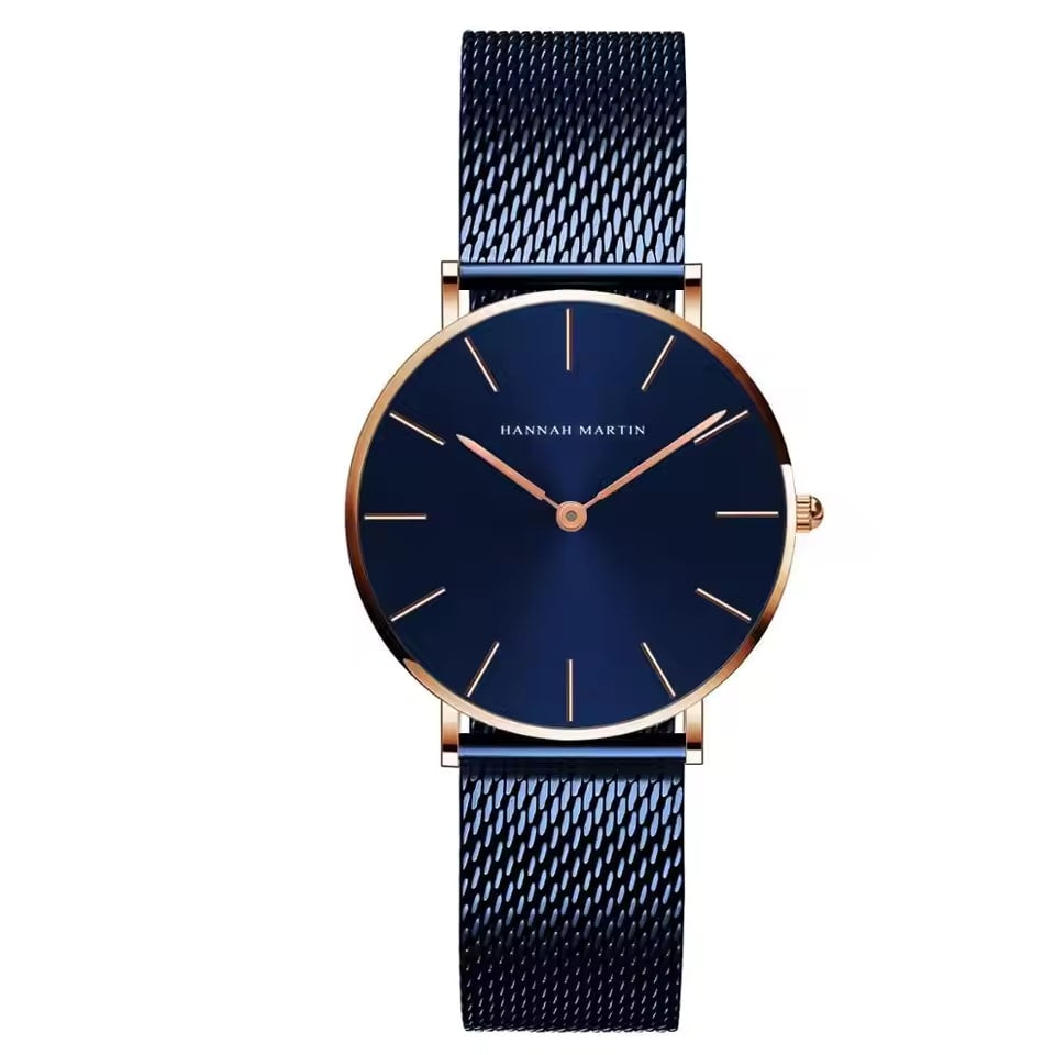 Elegant Rose Gold Wristwatch Featuring Quartz Movement