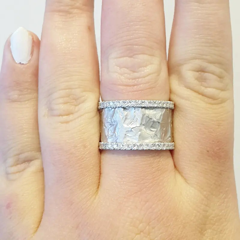 イレギュラーウェーブパターン ワイドリング