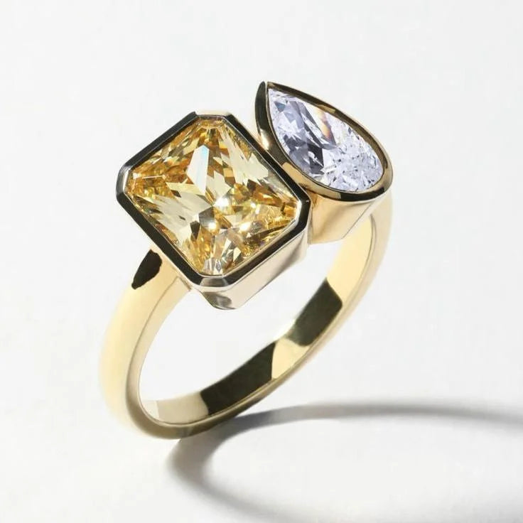 White & Yellow Glass Ring