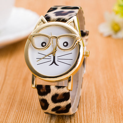 Elegant Cat Face Watch For Women With Gold Tone Glasses