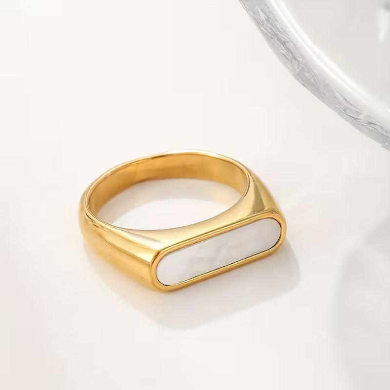 European Minimalist Elegance Ring
