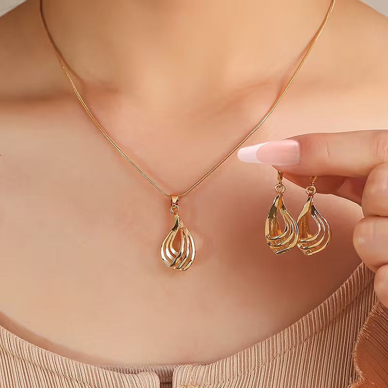 Golden Radiance Cascade Jewelry Set