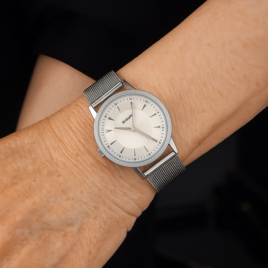 Luxurious Quartz Watch With Oversized Stainless Case