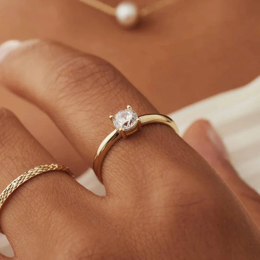 Elegant Lia Ring | Gold