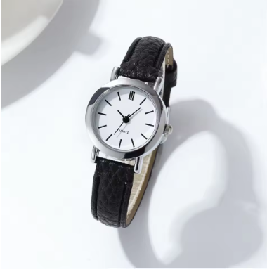 Exquisite Calfskin Leather Timepiece With Petite Dial