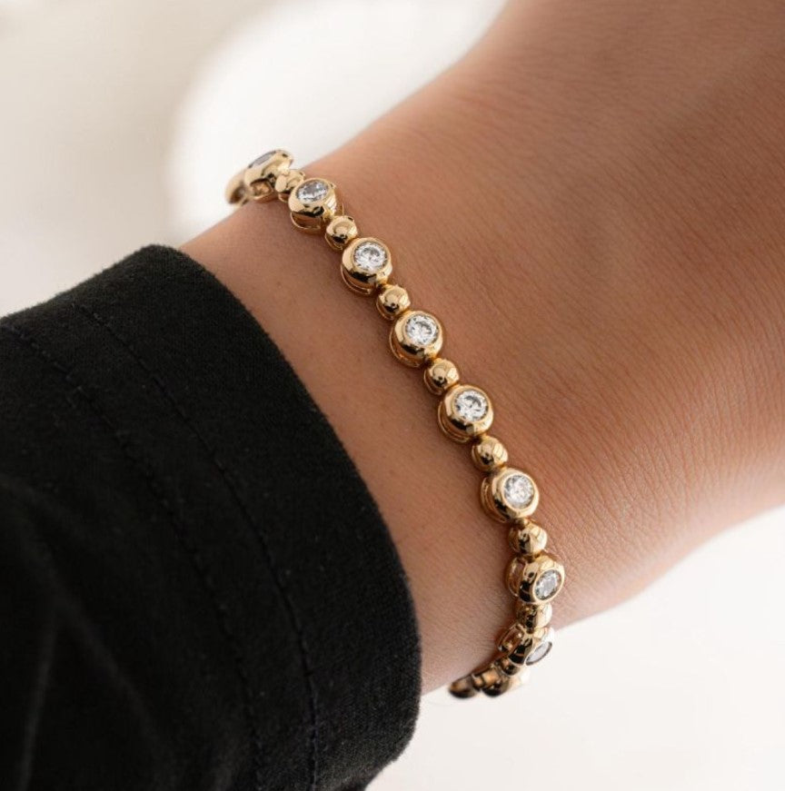 Golden Round Cut White Sapphire Bracelet