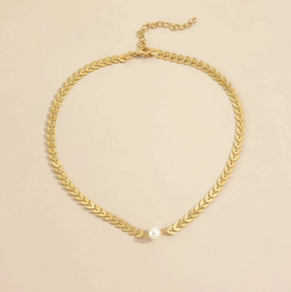 Pearl Chain Collarbone Necklace
