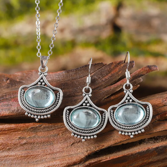 ヴィンテージブルーオーバル宝石ネックレス＆ピアスセット