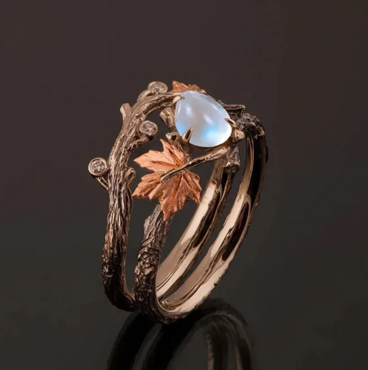 Vintage Golden Maple Leaf Ring