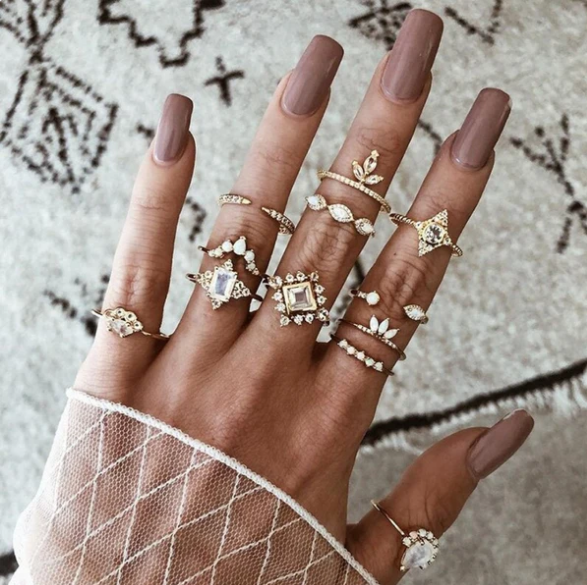 Unique premium pack of 8 to 12 rings