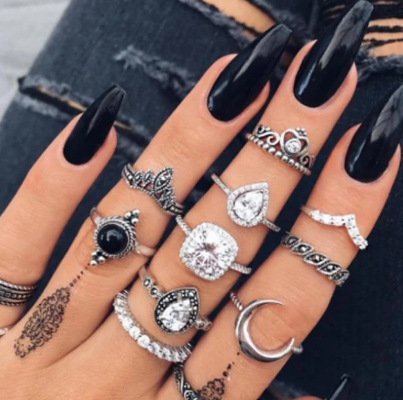 Unique premium pack of 8 to 12 rings
