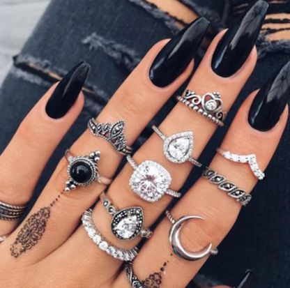 Unique premium pack of 8 to 12 rings
