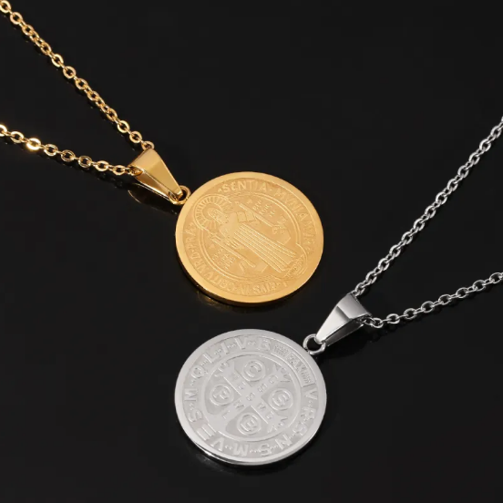 ラウンドO型ペンダントネックレス