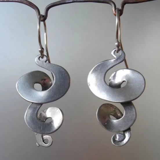 幾何学ジプシーメタルピアス