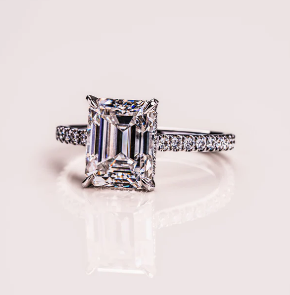 Jasmine with Pave