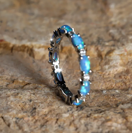 プラチナ ハートシェイプ オパール ダイヤモンドリング