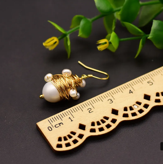 ライスビーズ ハンドメイドピアス