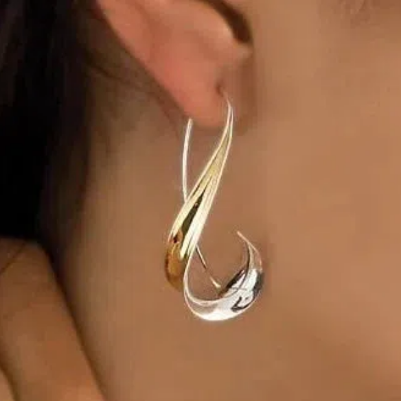 ヴィンテージゴールド＆ダイヤモンドピアス