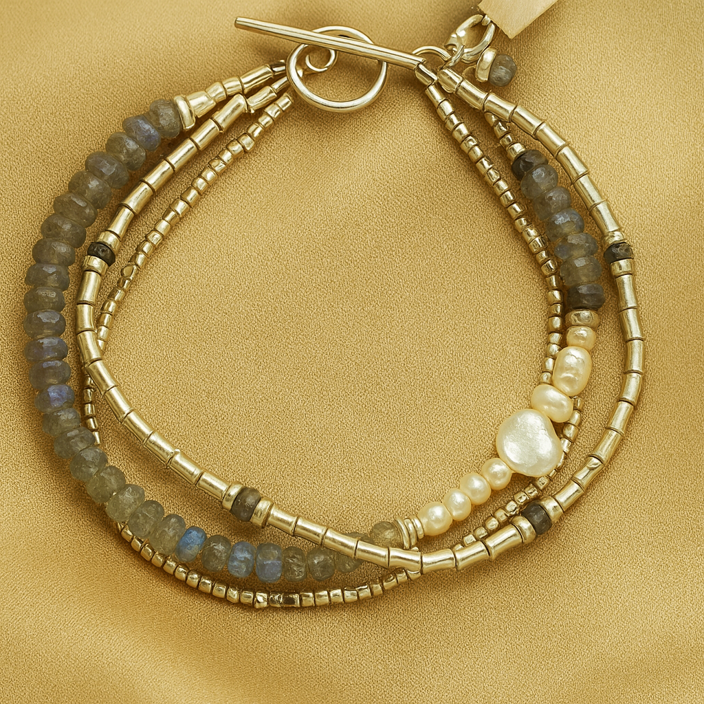 Sada vintage náramků