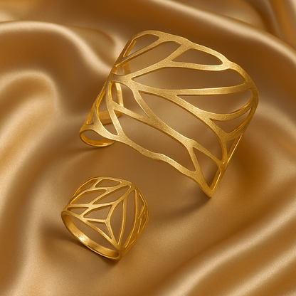 Vintage manžetový náramek s motivem listu