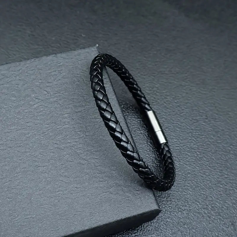 Braided Leather Wristband 6mm Vintage Couture Edition
