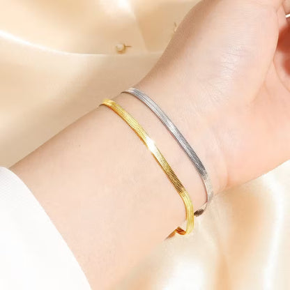 Serene Silhouette Harmony Bracelet
